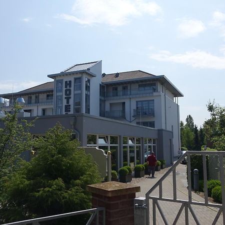 Hotel Till-Moyland Garni Exterior foto